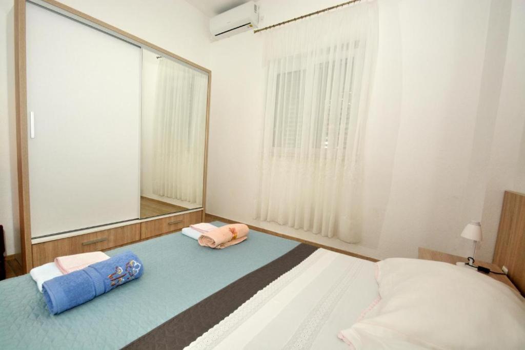 Villa Vlade- From The Heated Pool To The Beach In 1 Minute 耶塞尼采 外观 照片